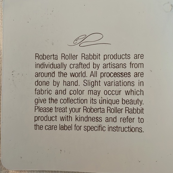 Roberta Roller Rabbit Big Cata pillow cover 22x22 - Picture 4 of 6